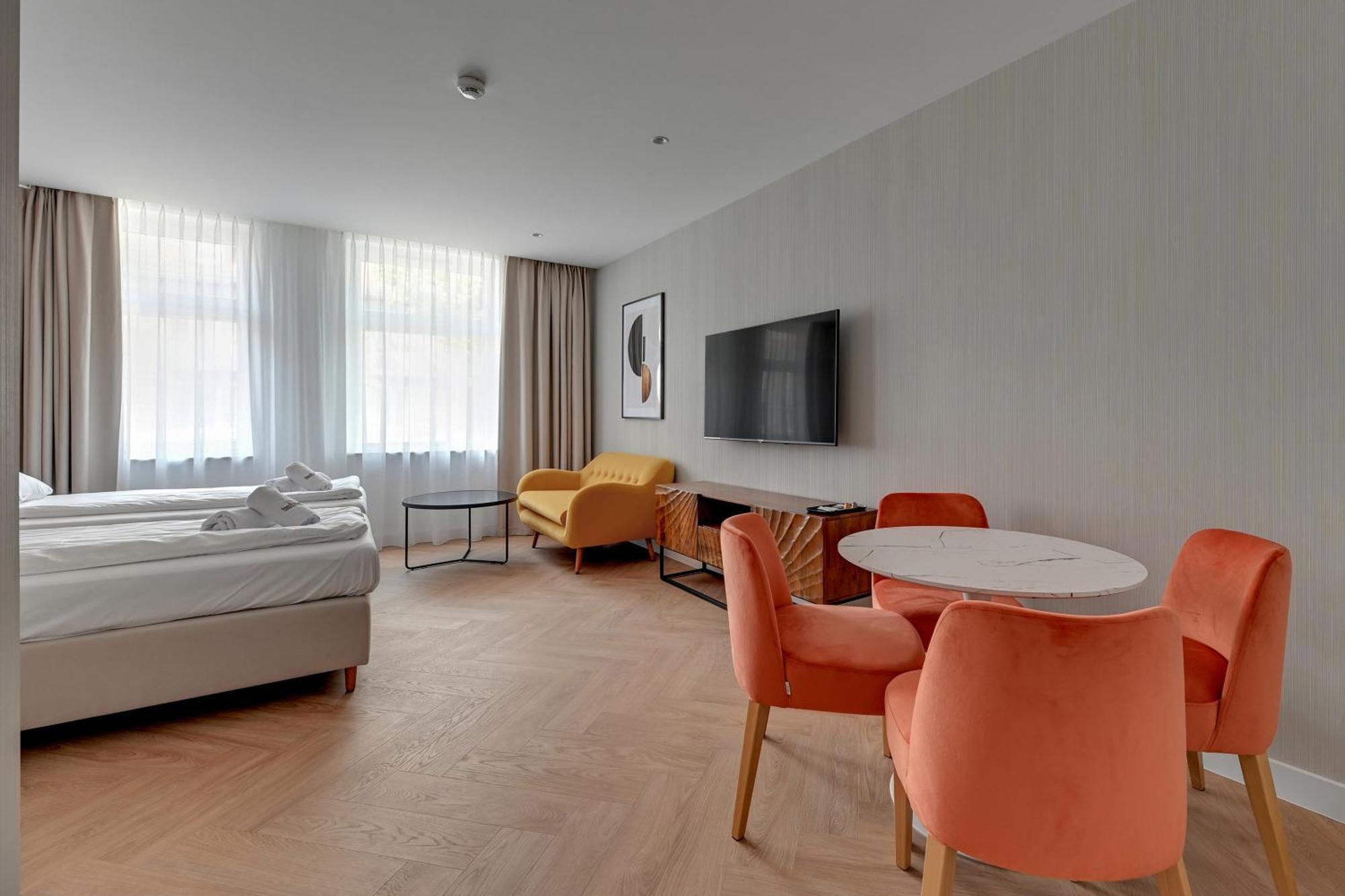 Retro Boutique Apartments By Dom & House Гданьск Экстерьер фото